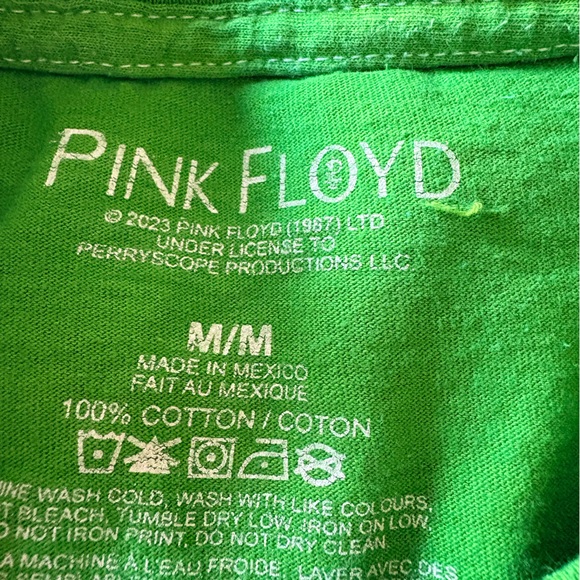 NWOT Urban Outfitters Pink Floyd Boyfriend Tee - Picture 8 of 8